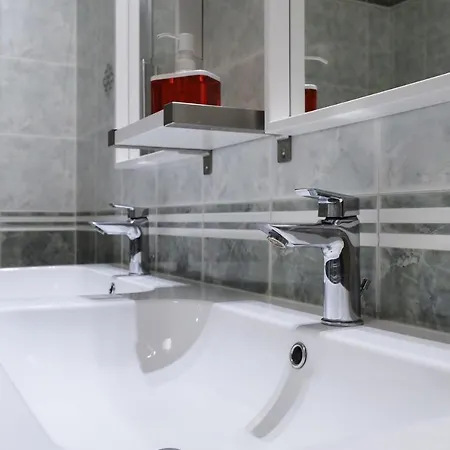 Apartment Primopiano - Via Pavia Milan